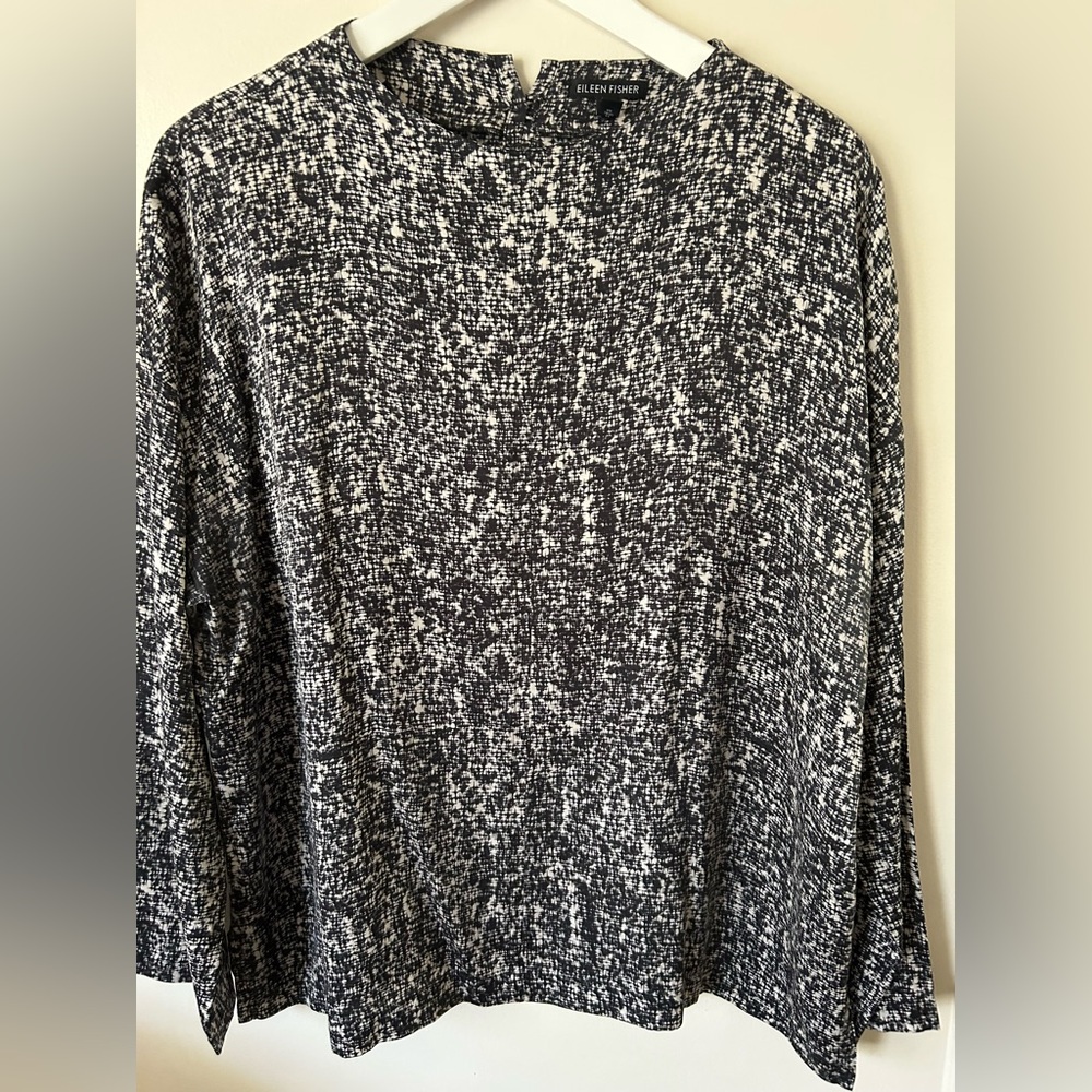 Eileen Fisher Monochrome Textured Blouse